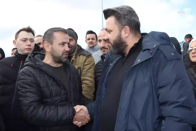 İzmit Belediyesi TOKİ Sepetçi Konutları mağdurlarının yanında