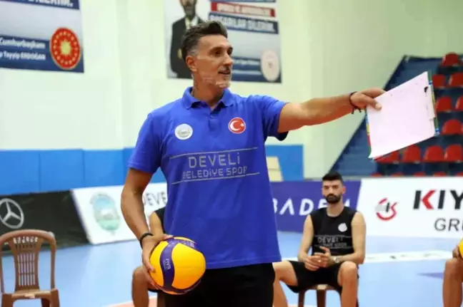 Develi Belediyespor, başantrenör Hüseyin Koç ile yollarını ayırdı