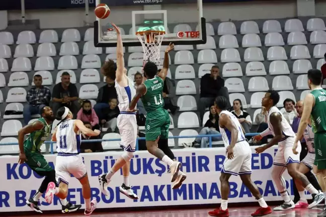 Kocaeli Büyükşehir Belediye Kağıtspor, OGM Ormanspor'a mağlup oldu
