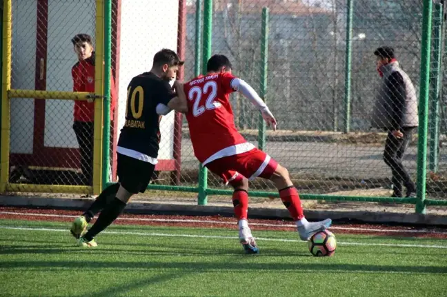Rüstempaşaspor Malatyaspor ile berabere kaldı