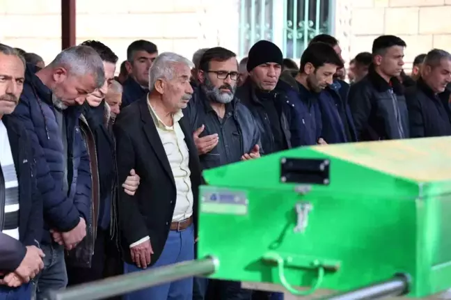 Niğde'de kavgada hayatını kaybeden 3 kişiden Abdullah Gül'ün cenazesi defnedildi