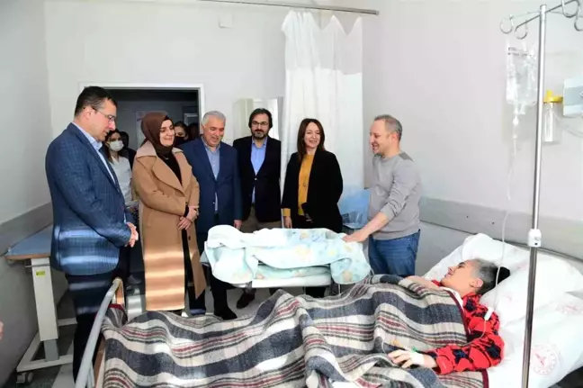 Trabzon'da 2024 yılının ilk bebekleri dünyaya geldi