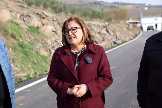 Gaziantep Büyükşehir Belediye Başkanı Fatma Şahin Kırsal Mahalleleri Ziyaret Etti