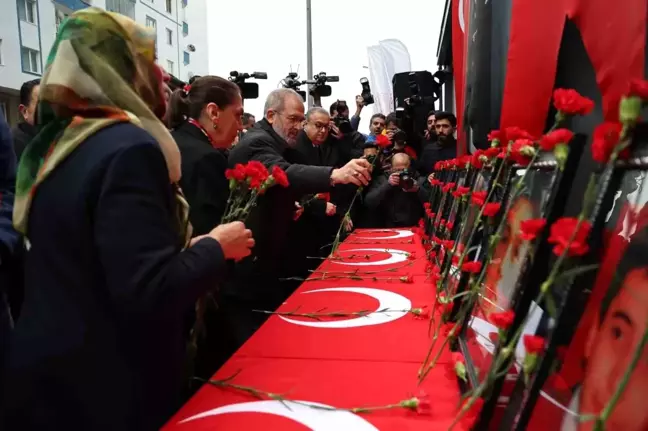 Diyarbakır'da PKK Saldırısında Hayatını Kaybedenler Anıldı