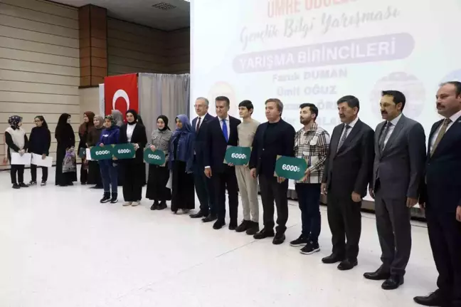 Erzincan'da Gençlik Bilgi Yarışması Ödül Töreni Gerçekleşti