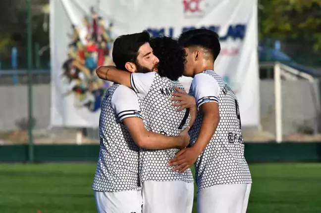 Kayseri Atletikspor, Kayseri Şekerspor'u mağlup etti