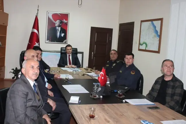 Gerze'de seçim güvenliği toplantısı düzenlendi