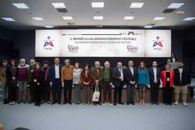 2. Uluslararası Mersin Edebiyat Festivali'nde Yazarlar ve Edebiyatseverler Buluştu
