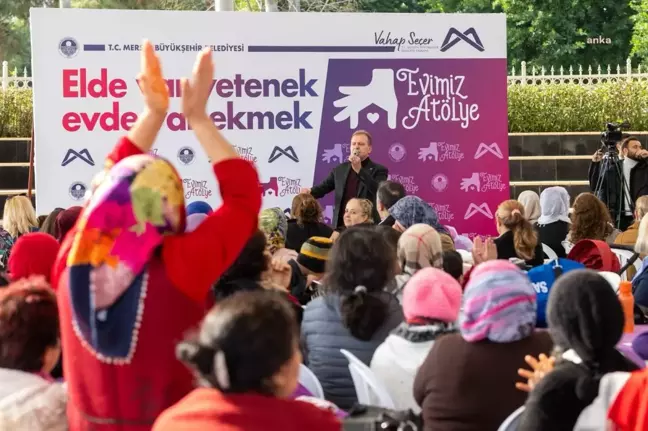 Başkan Seçer ve Meral Seçer, 'Evimiz Atölye' Projesinden Faydalanan Kadınlarla Bir Araya Geldi