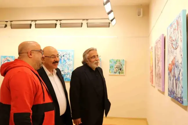 Ressam Pınar Kanber'in 'Kervansarayların İzinde' Temalı Sergisi Açıldı