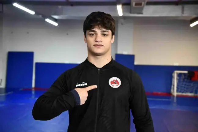 Alperen Berber Zagreb Open'da gümüş madalya kazandı