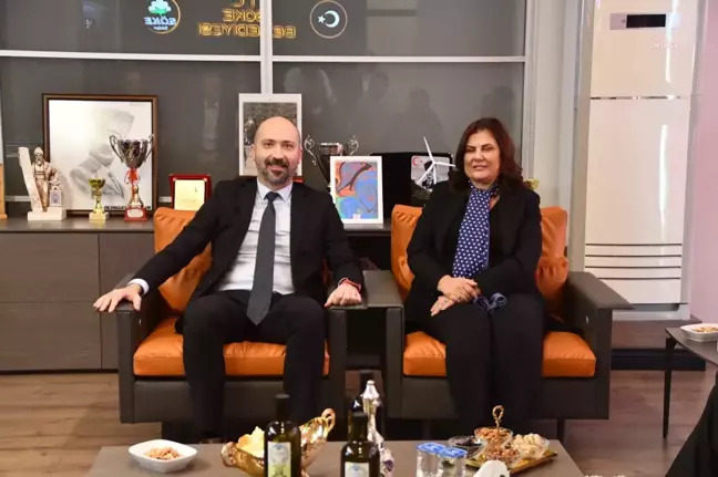 Aydın Büyükşehir Belediye Başkanı Özlem Çerçioğlu, Söke Belediye Başkanı Mustafa İberya Arıkan ile bir araya geldi