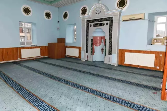 Isparta Belediyesi Aliköy'de Kur'an Kursu ve Camii'nin Kalorifer Tesisatını Yeniledi