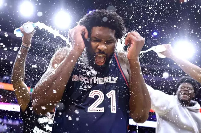 Joel Embiid 70 sayı atarak NBA tarihindeki 9. oyuncu oldu
