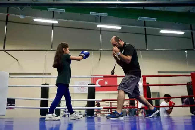 Yıldırım Belediyesi Kış Spor Okulları'nda 40 Bin Çocuğu Sporla Buluşturdu