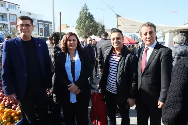 Aydın Büyükşehir Belediye Başkanı Çerçioğlu, Efeler'deki Pazarda Vatandaşlarla Buluştu