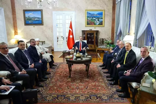 Dışişleri Bakanı Hakan Fidan, Romanya'da temaslarda bulundu