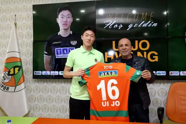 Corendon Alanyaspor, Güney Koreli forvet Ui-Jo Hwang ile sözleşme imzaladı