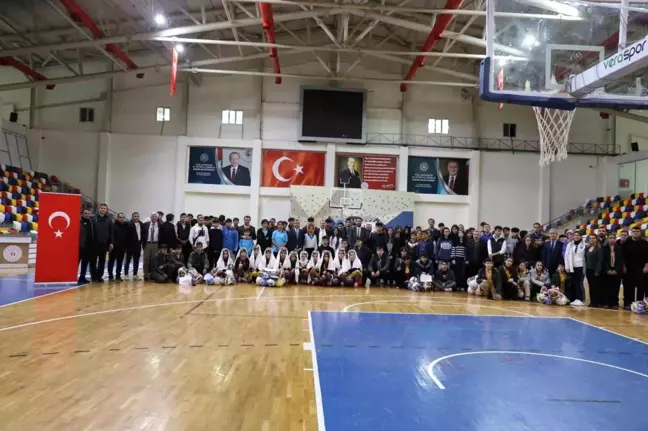 Kore Cumhuriyeti'nden Adıyaman'daki Okullara Spor Malzemesi Yardımı
