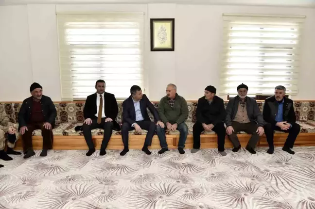 Gümüşhane Valisi Alper Tanrısever, Şiran ilçesinde köy ziyaretleri gerçekleştirdi