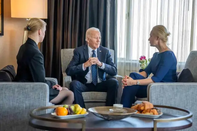 ABD Başkanı Joe Biden, Navalny'nin ailesiyle bir araya geldi ve yeni yaptırımları açıklayacak