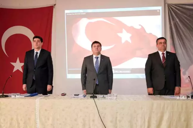 Karaman Valisi Ermenek'te Köy Muhtarlarıyla Bir Araya Geldi