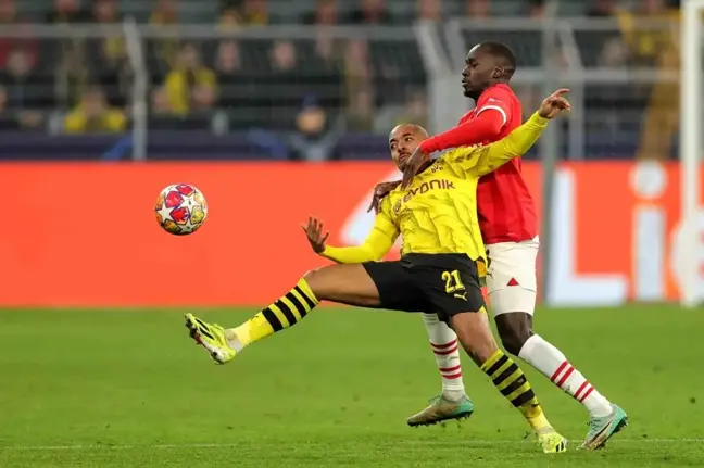 Borussia Dortmund PSV'yi 2-0 mağlup ederek çeyrek finale yükseldi