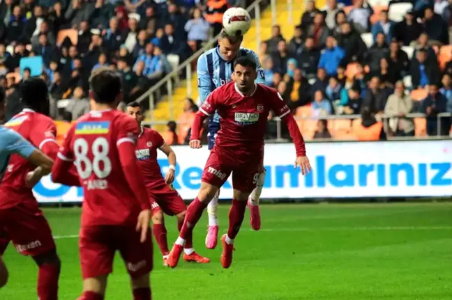 Y. Adana Demirspor, Sivasspor'u 4-1 mağlup etti