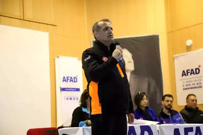 Akhisar'da Depremzedelere Konut Kura Çekimi Yapıldı