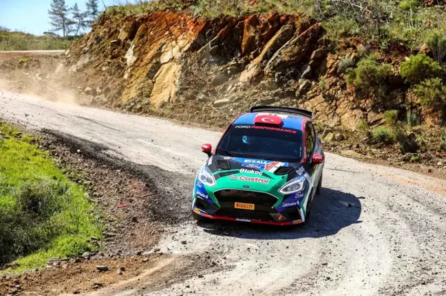 Muğla'da düzenlenen Ege Rallisi'nin ikinci gününde birincilik Ümitcan Özdemir'in