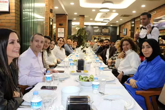 İhlas Medya Grubu Ankara Bürosu Çalışanları İftar Yemeğinde Buluştu