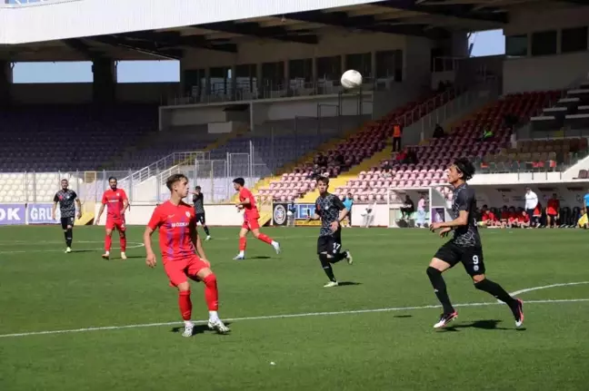 Afyonspor, Altınordu'ya 2-0 mağlup oldu