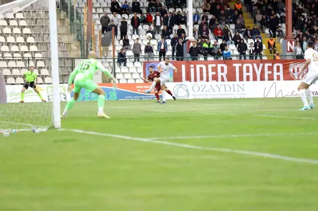 Bandırmaspor ve Manisa FK Berabere Kaldı