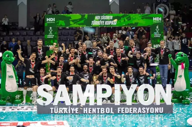 Beşiktaş HDI Sigorta'yı mağlup ederek Türkiye Kupası'nı kazandı