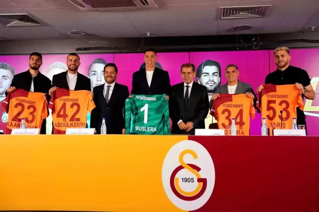 Galatasaray, 5 futbolcusu ile sözleşme yeniledi