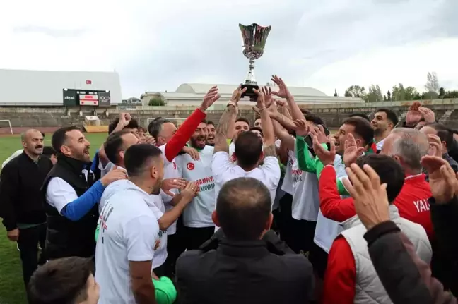Yalovaspor Süper Amatör Küme'de Şampiyon