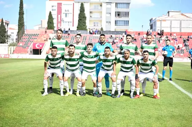 Efeler 09 SFK, Turgutluspor'u 4-1 mağlup etti