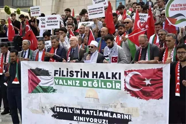 Uşak Üniversitesi Gazze'deki İnsanlık Dramını Protesto Etti