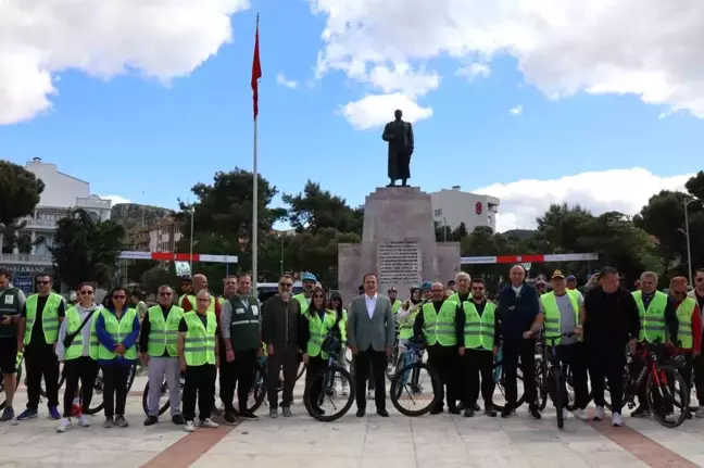 Muğla'da Sağlıklı Yaşam ve Bağımlılıkla Mücadele İçin Bisiklet Turu Düzenlendi