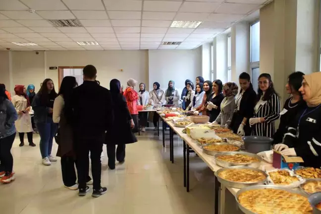 Solhan Sağlık Meslek Yüksekokulu Öğrencileri İlik Nakli Bekleyen Çınar Eymen İçin Etkinlik Düzenledi
