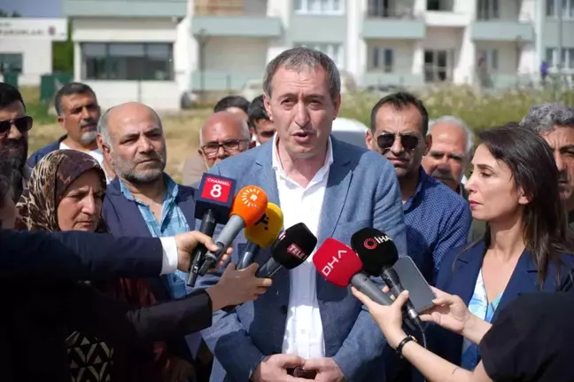 DEM Parti Eş Genel Başkanları Selahattin Demirtaş'ı Ziyaret Etti