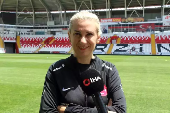A Milli Kadın Futbol Takımı, Azerbaycan'ı Erzincan'da yenmek istiyor