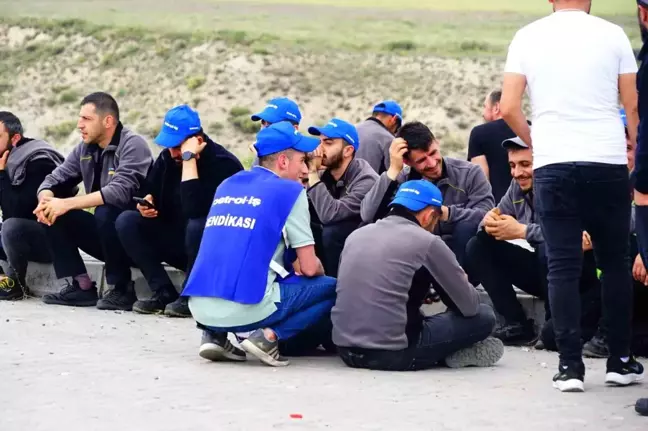 Çankırı'da Lastik Fabrikası İşçileri Grev Kararı Aldı