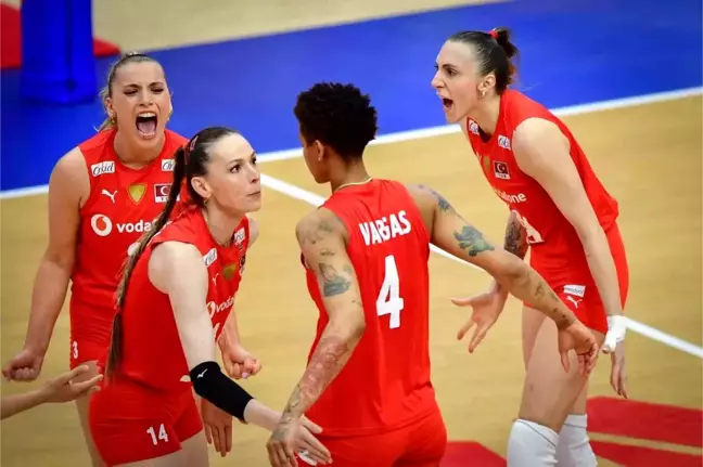 A Milli Kadın Voleybol Takımı Polonya'ya mağlup olarak turnuvaya veda etti