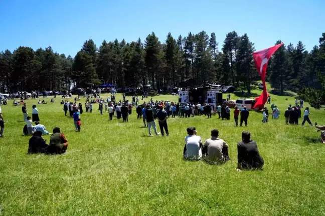 Güzelhisar Kalesi'nin varisleri yayla şenliğinde buluştu