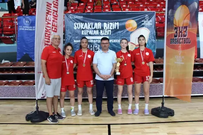 Sokaklar Bizim 3x3 Basketbol Gençlik Kupası Bölgesel Finalleri Düzce'de Yapıldı