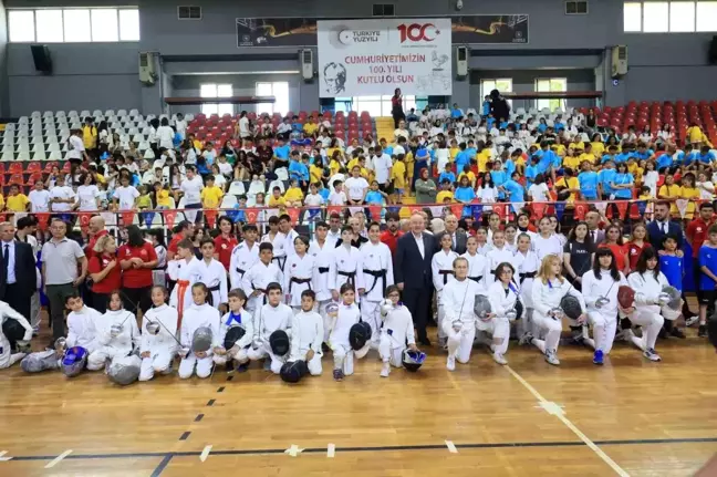 Denizli Gençlik ve Spor İl Müdürlüğü tarafından düzenlenen GSB Spor Okulları açıldı