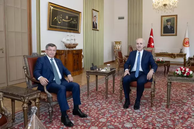 TBMM Başkanı Numan Kurtulmuş, Ahmet Davutoğlu ve DBP Eş Genel Başkanları ile Anayasa Görüşmesi Yaptı