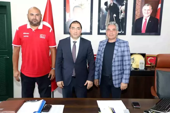 Ağrı'da Fabrika Voleybol Okulu Açılıyor