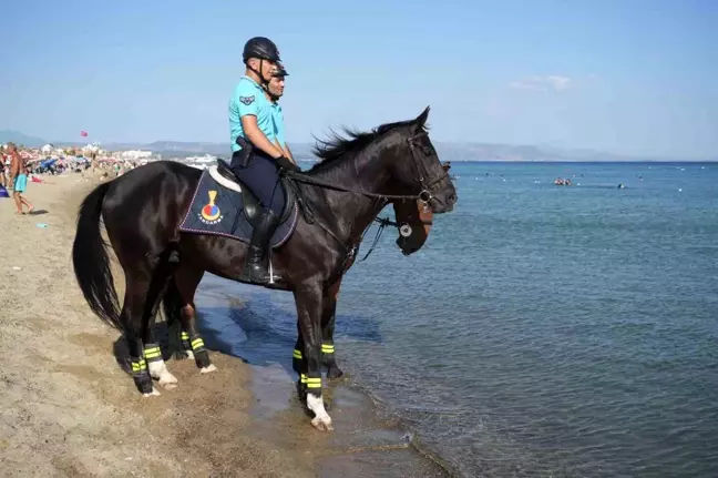 Ayvalık'ta Atlı Jandarma Birliği Göreve Başladı